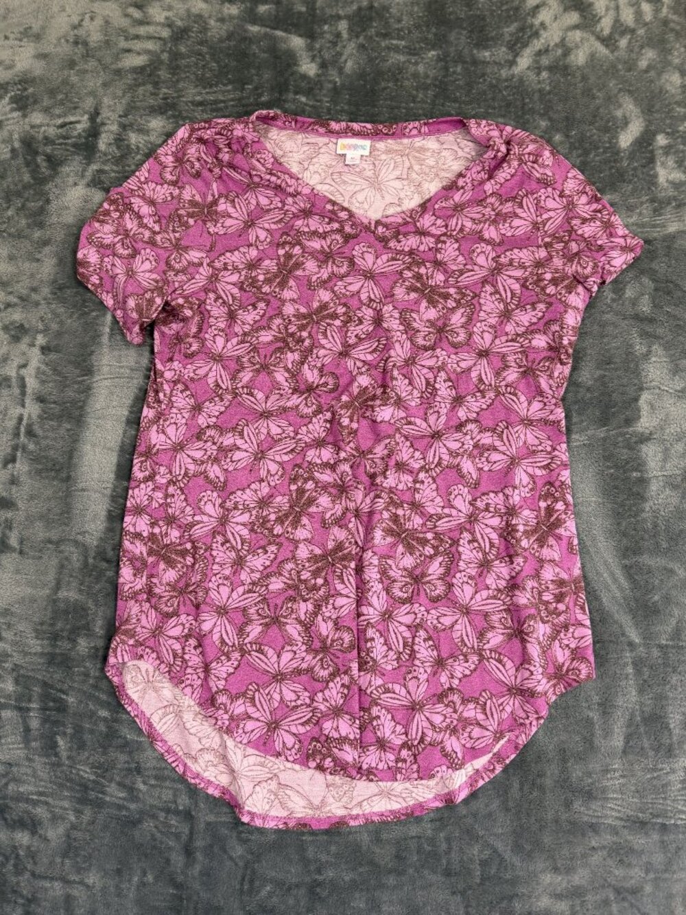 LuLaRoe Womens M Short Sleeve V-Neck Butterfly Print Shirt